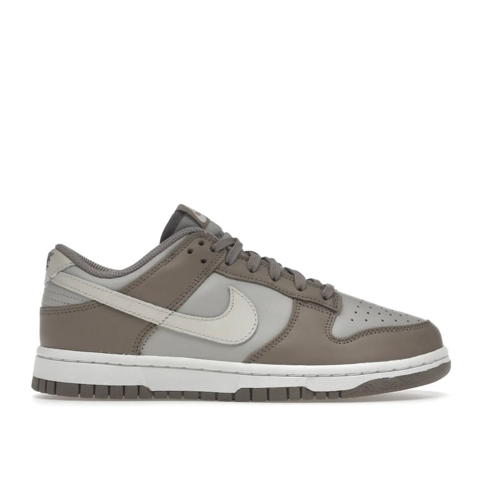 Nike Dunk Low Bone Beige Men's and Women's Casual Sneakers