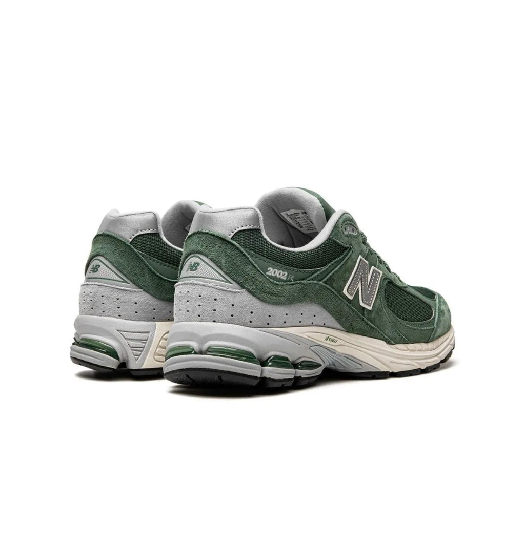 New Balance 2002R Green Lifestyle Sneakers Unisex
