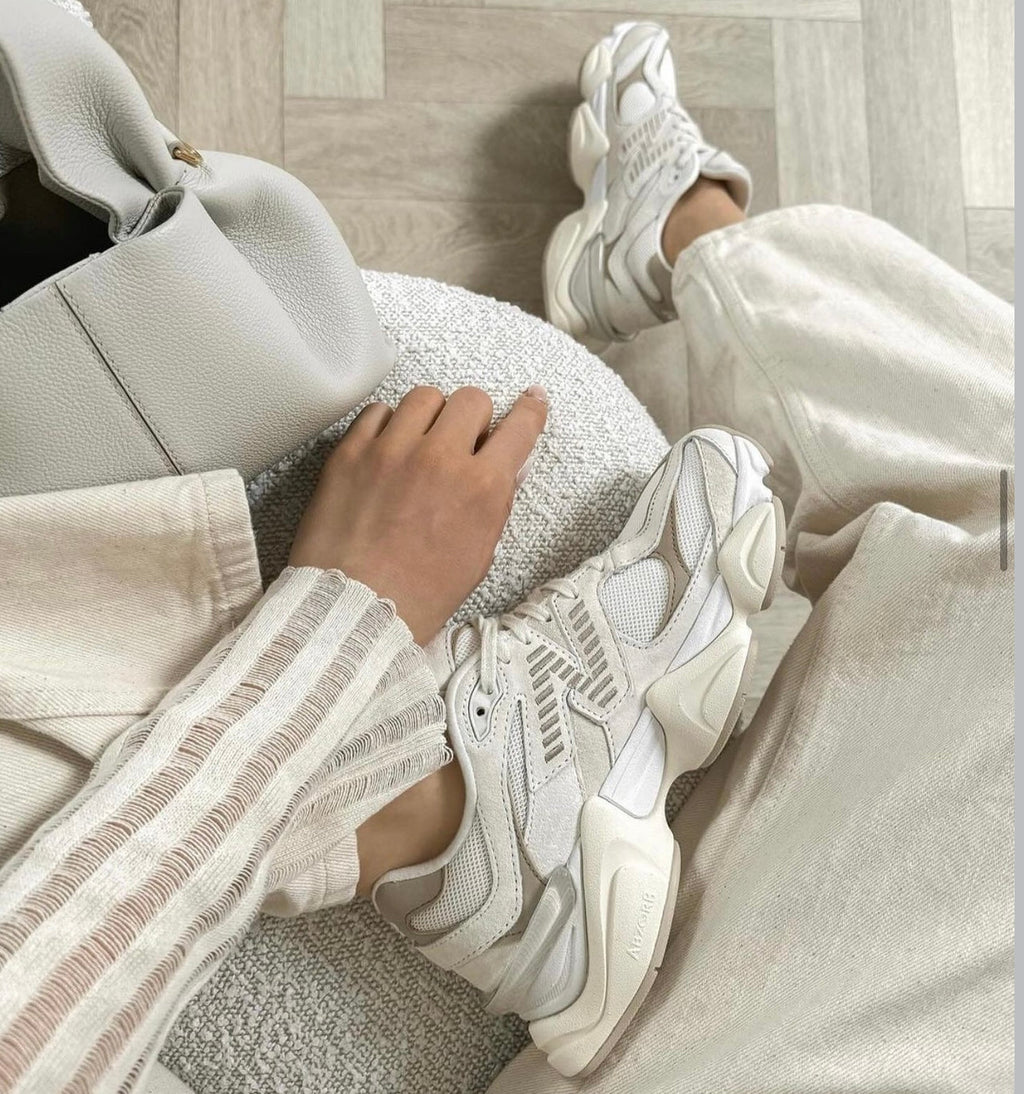 https://cdn.shopify.com/s/files/1/0759/9607/0167/files/38352155-D7FF-4C7D-BB93-844CF0F58D0D.jpg?v=1758313996
