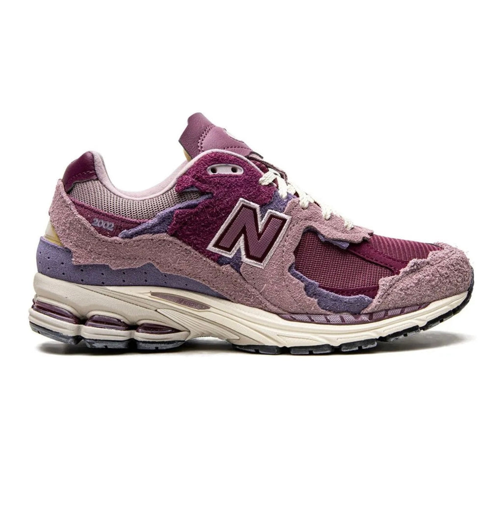 New Balance 2002R Protection Pack Lifestyle Sneakers Violet
