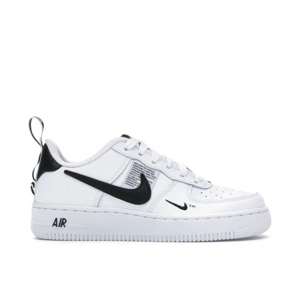 Nike Air Force 1 Low Top Casual Sneakers
