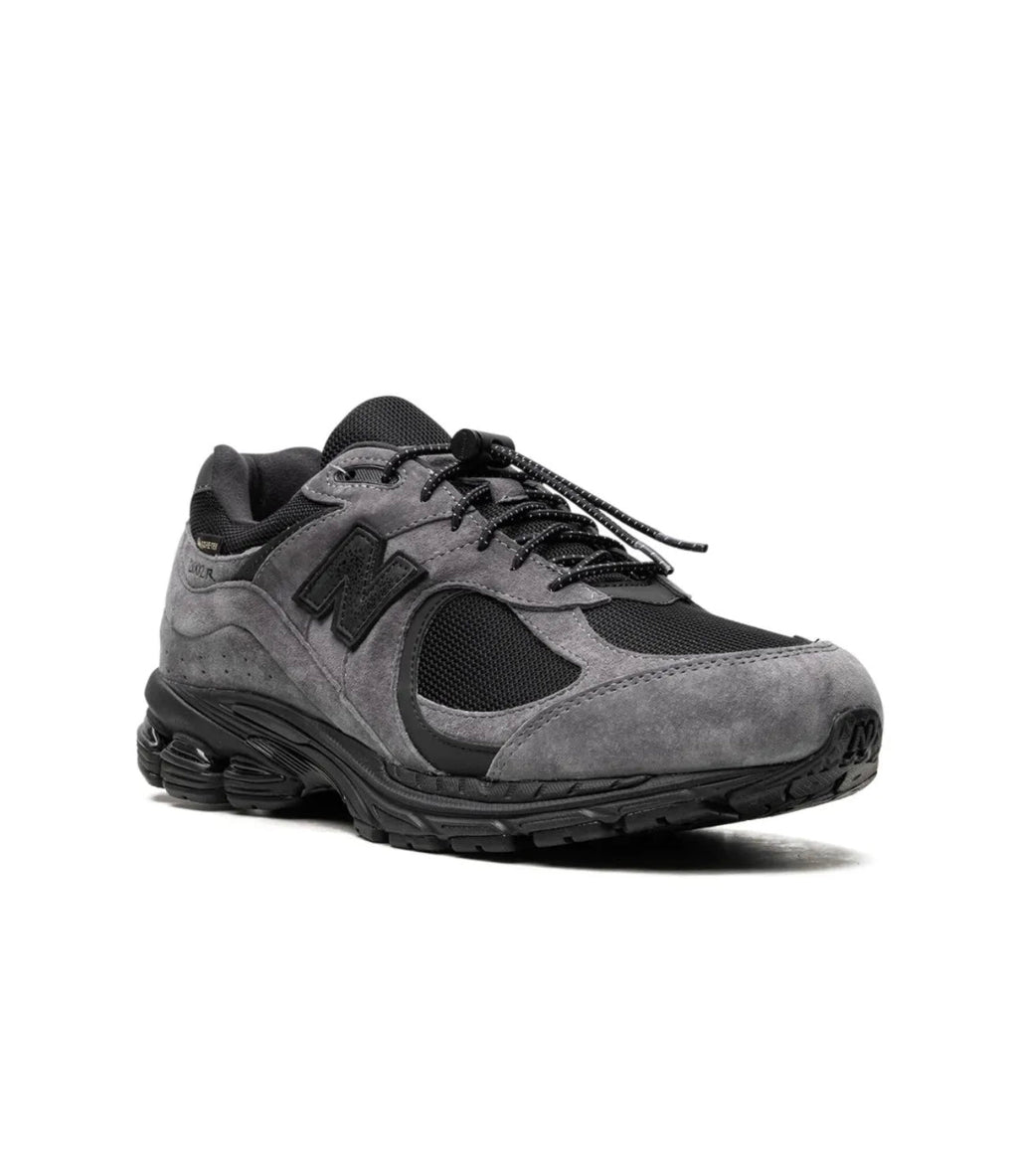 New Balance 2002R Sneakers Dark Gray Black