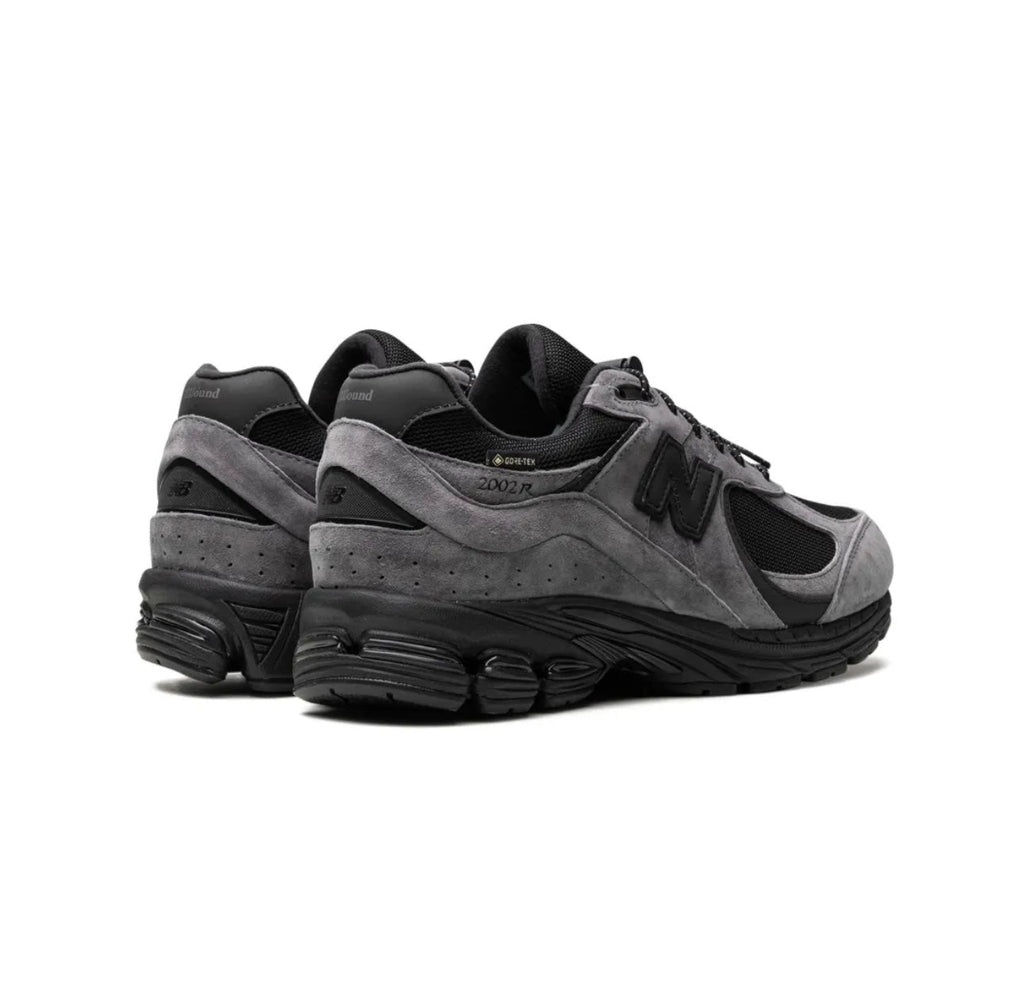 New Balance 2002R Sneakers Dark Gray Black