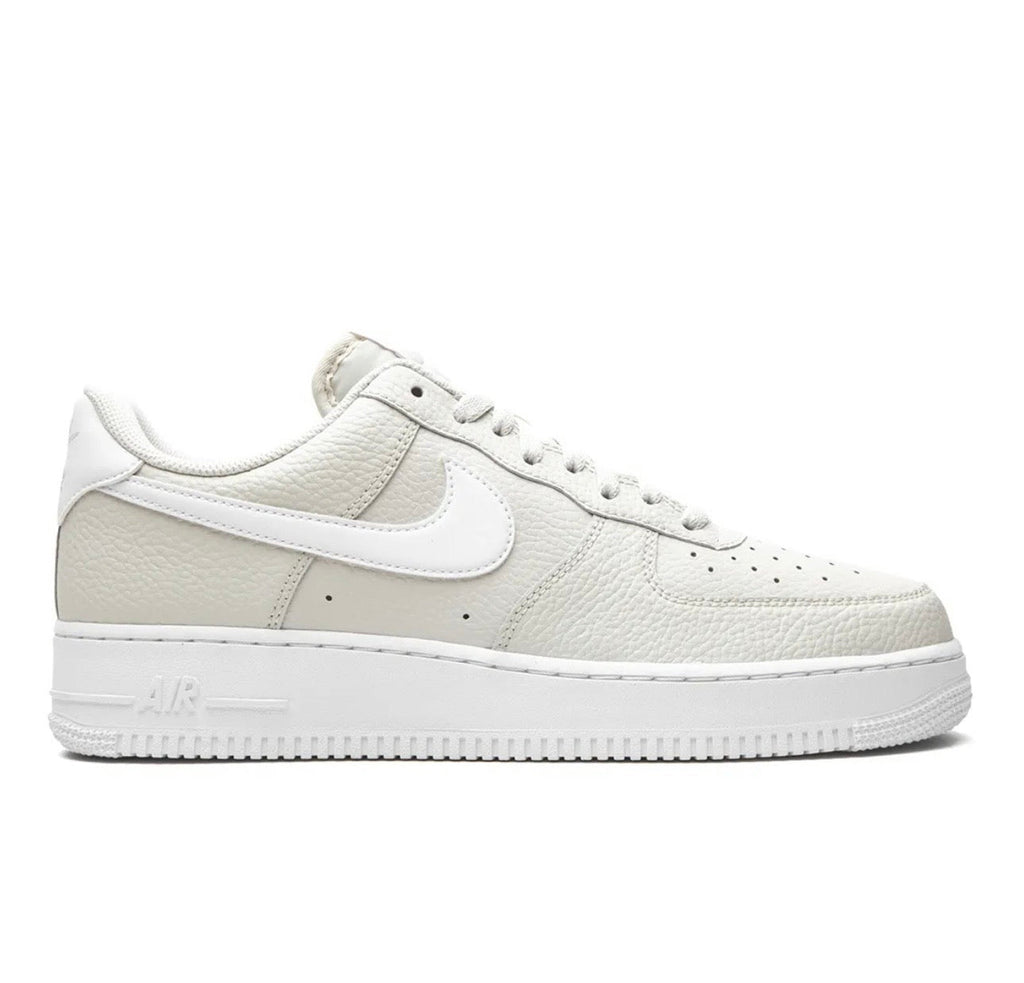 Nike Air Force 1 Sneakers Cream Leather Low Top