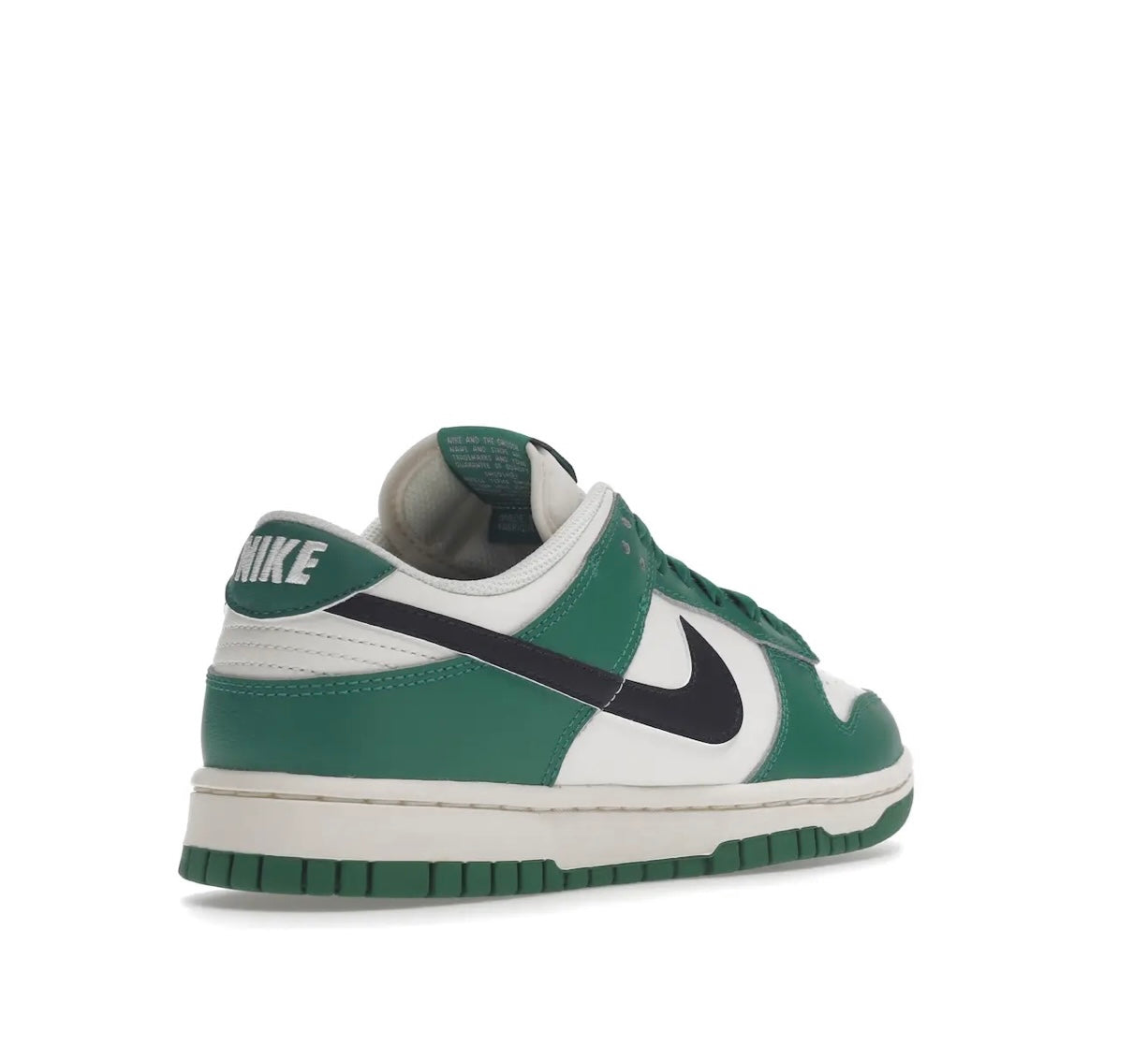 Nike Dunk Low SE Lottery Pack Sneakers Malachite Green