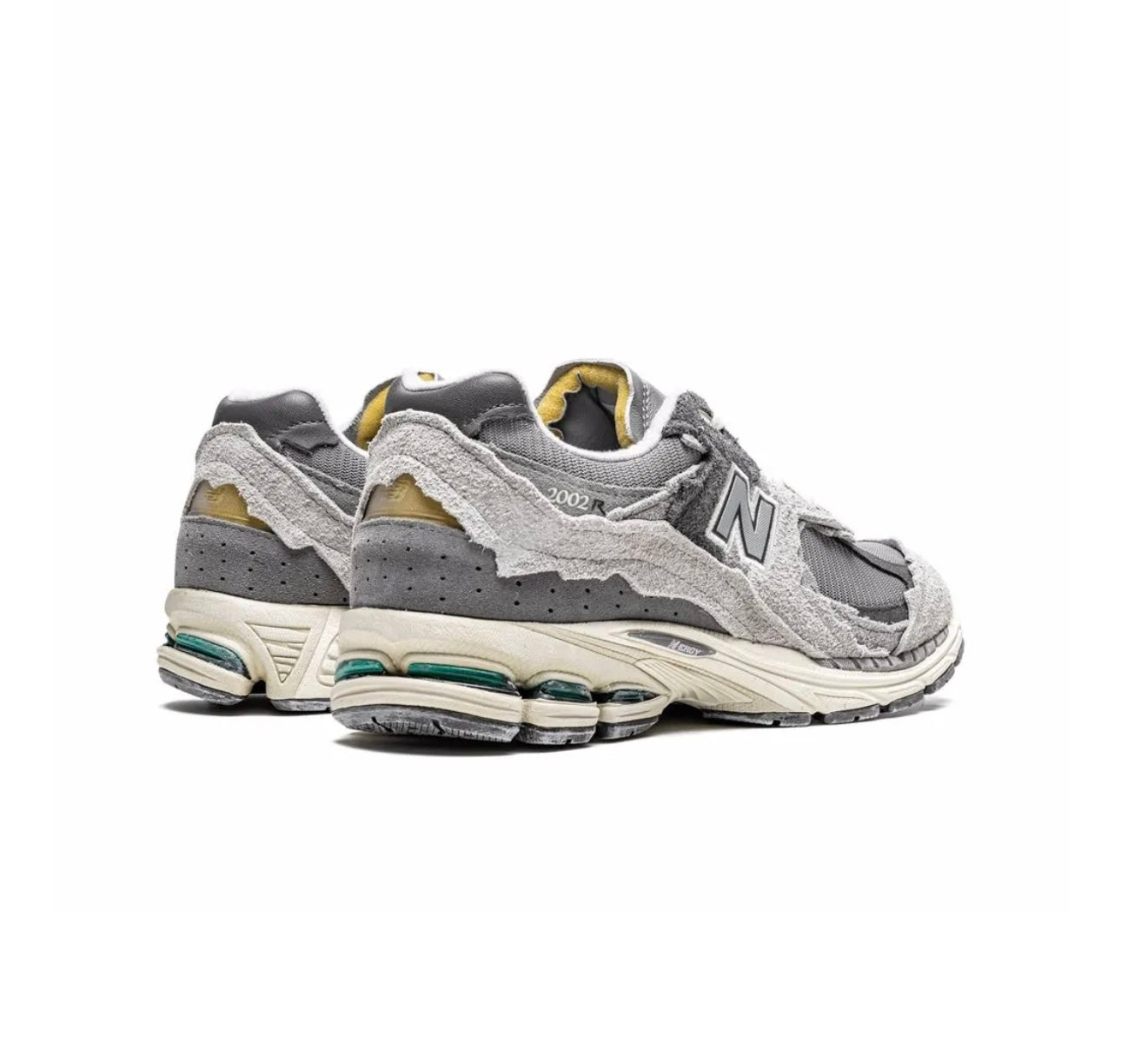 New Balance 2002R Protection Pack Sneakers Gray