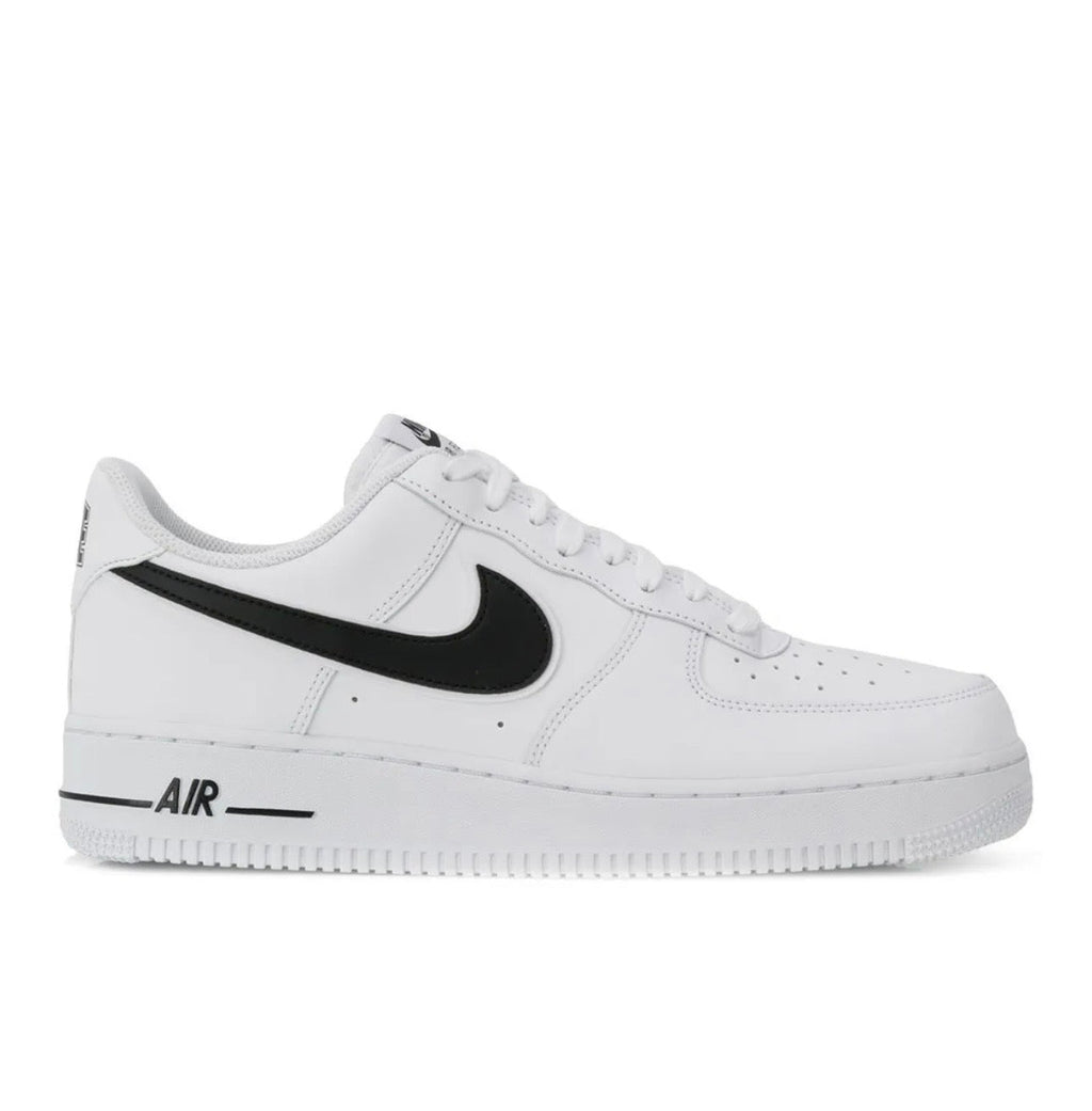 Nike Air Force 1 Sneakers White Black Ergonomic Arch Support
