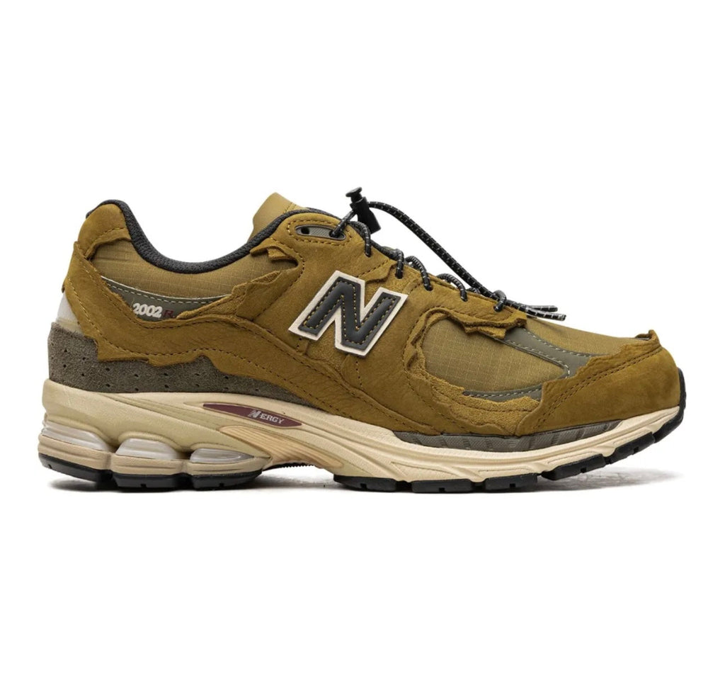 New Balance 2002R Premium Lifestyle Sneakers Dark Mustard