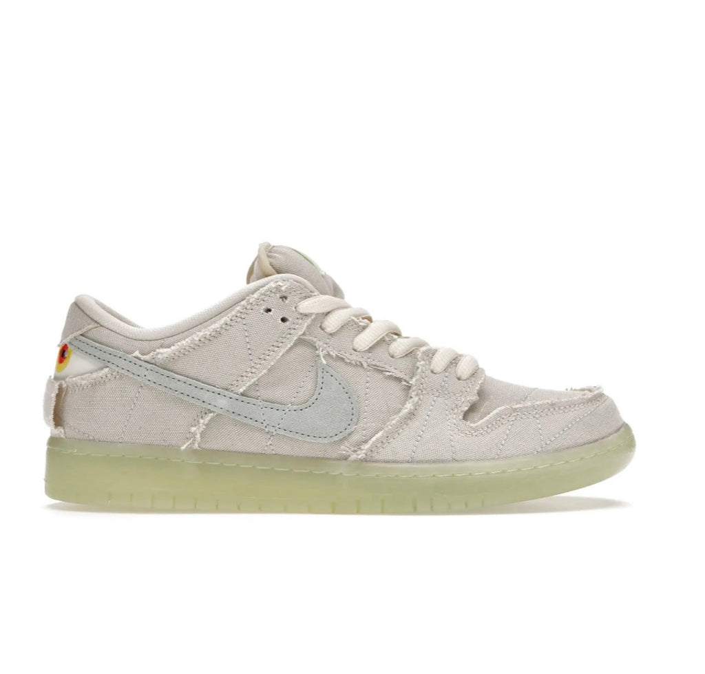 Nike Dunk Low Mummy Low-Top Sneakers