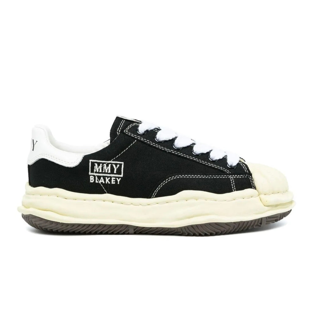 Maison Mihara Black Cream Sneakers Low Top Comfort Design