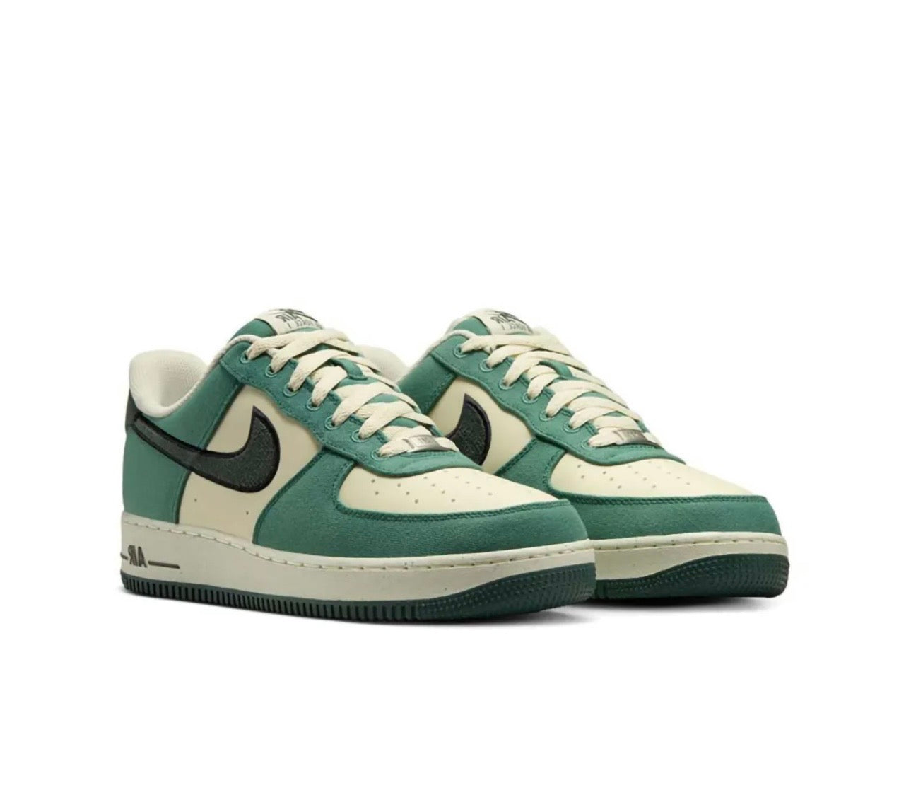 Nike Air Force 1 Low Top Sneakers Green Unisex