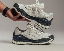Asics Gel NYC White dark blue